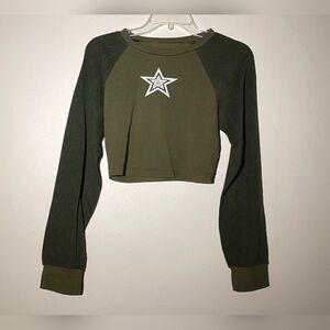 Romwe Girls Green Long Sweater Sleeve Short Waist Tee Shirt